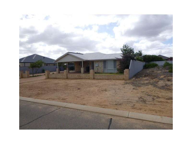 13 Gliddon Avenue, Kalbarri WA 6536
