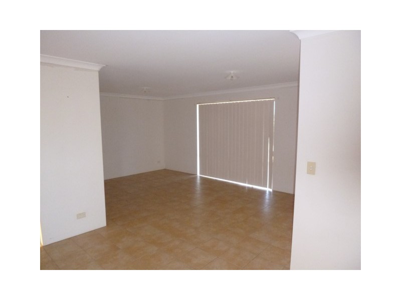 13 Gliddon Avenue, Kalbarri WA 6536