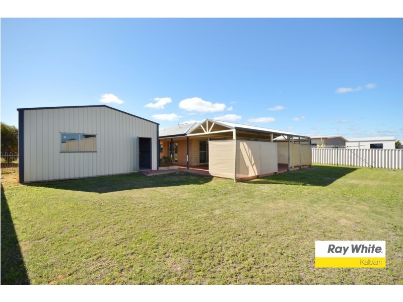 17 Crocos Circuit, Kalbarri WA 6536