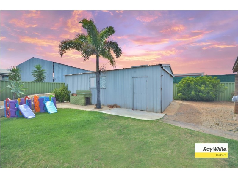 13 Waikiri Parade, Kalbarri WA 6536