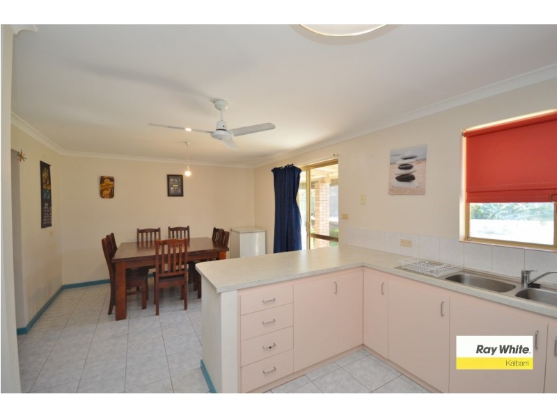 13 Waikiri Parade, Kalbarri WA 6536
