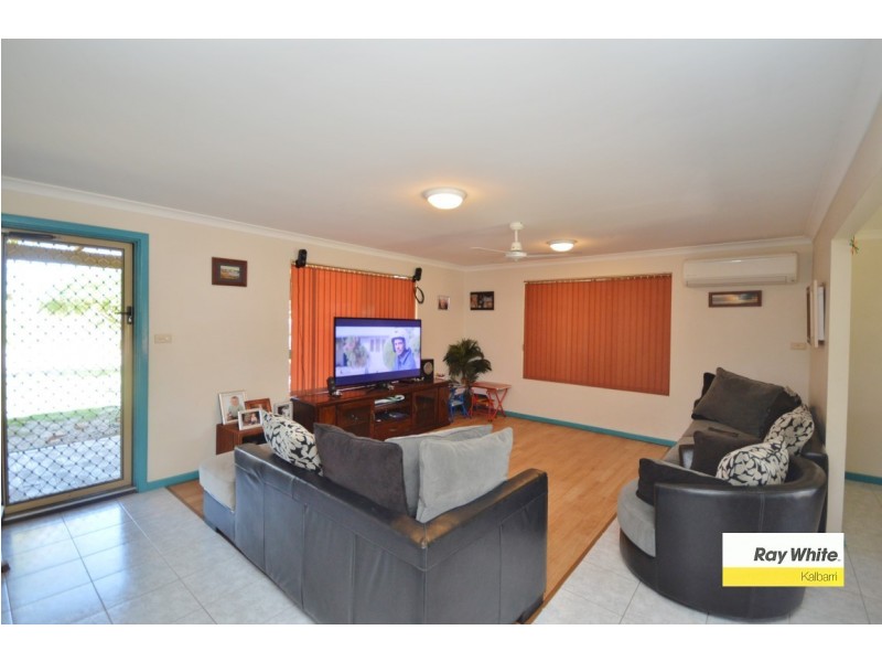 13 Waikiri Parade, Kalbarri WA 6536