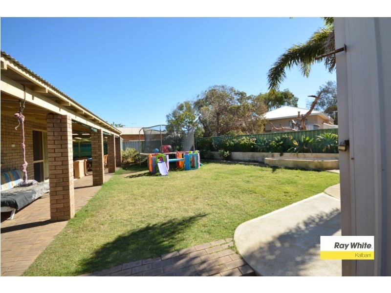 13 Waikiri Parade, Kalbarri WA 6536