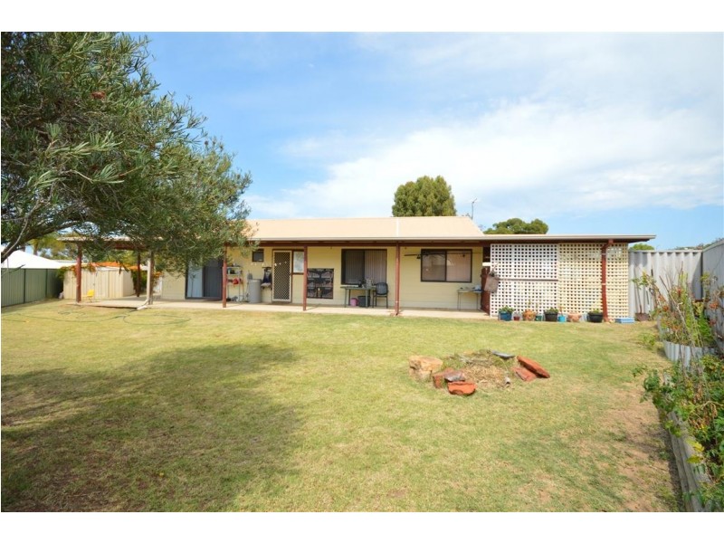 14 Starfire Close, Kalbarri WA 6536