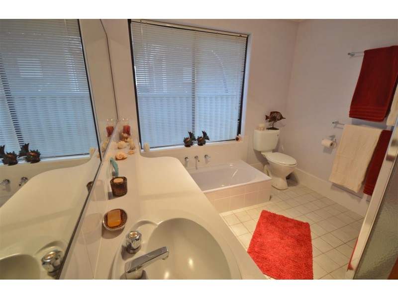 4 Francis Close, Kalbarri WA 6536