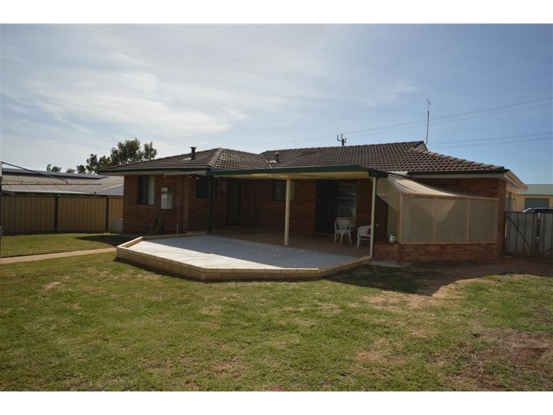 44 Magee Crescent, Kalbarri WA 6536