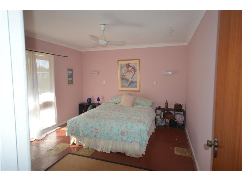 8C Penn Street, Kalbarri WA 6536