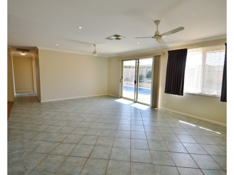 51 Gantheaume Crescent, Kalbarri WA 6536