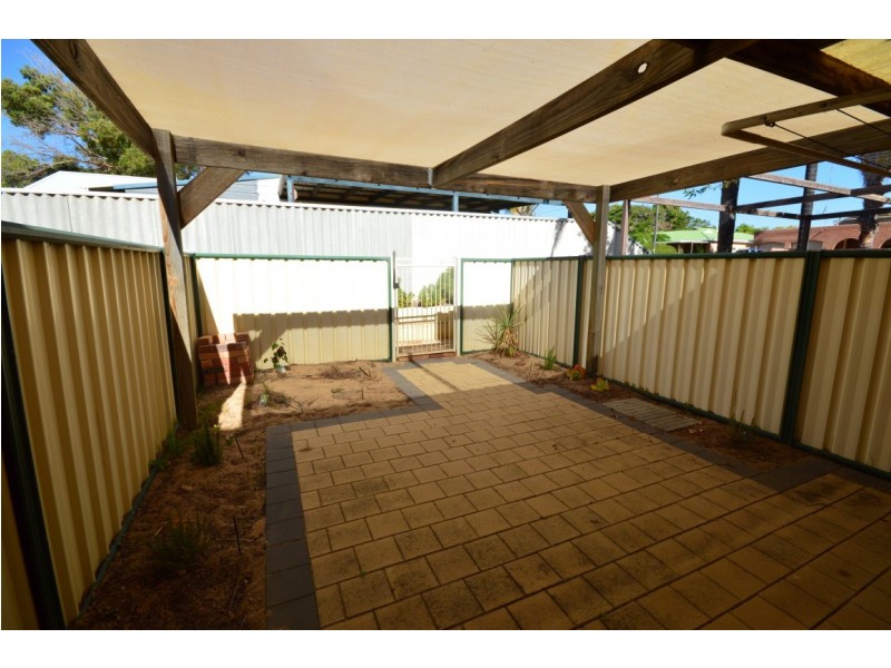 2/22 Chick Court Units, Kalbarri WA 6536