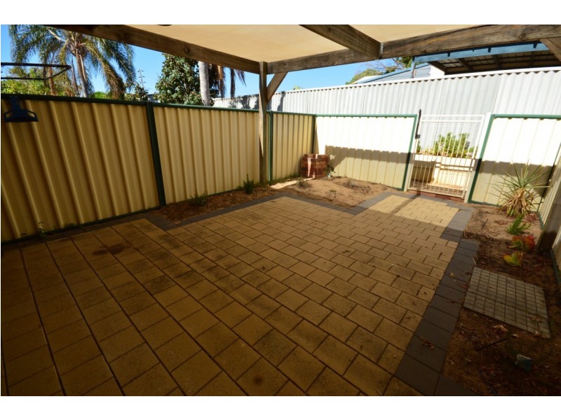 2/22 Chick Court Units, Kalbarri WA 6536