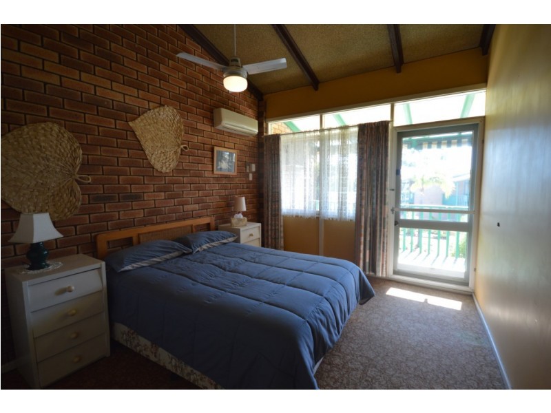 2/22 Chick Court Units, Kalbarri WA 6536