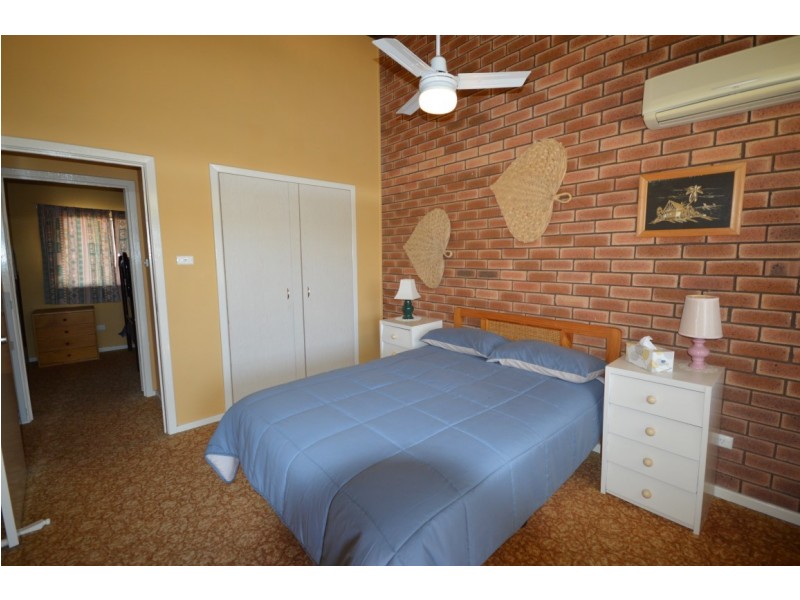 2/22 Chick Court Units, Kalbarri WA 6536