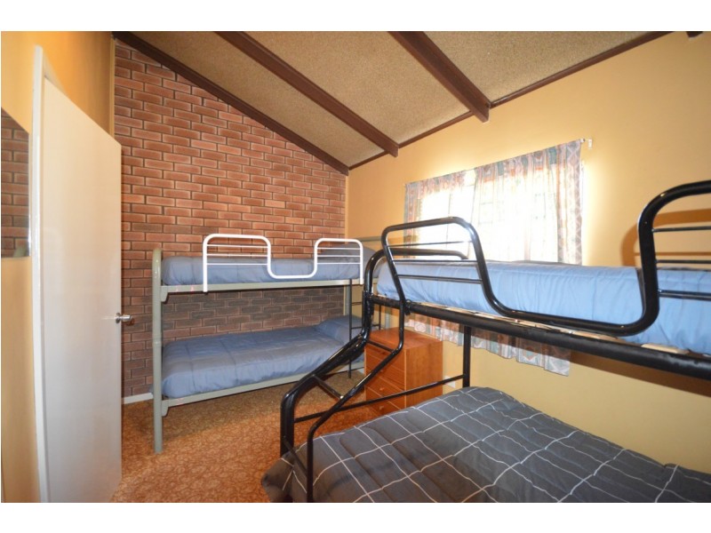 2/22 Chick Court Units, Kalbarri WA 6536