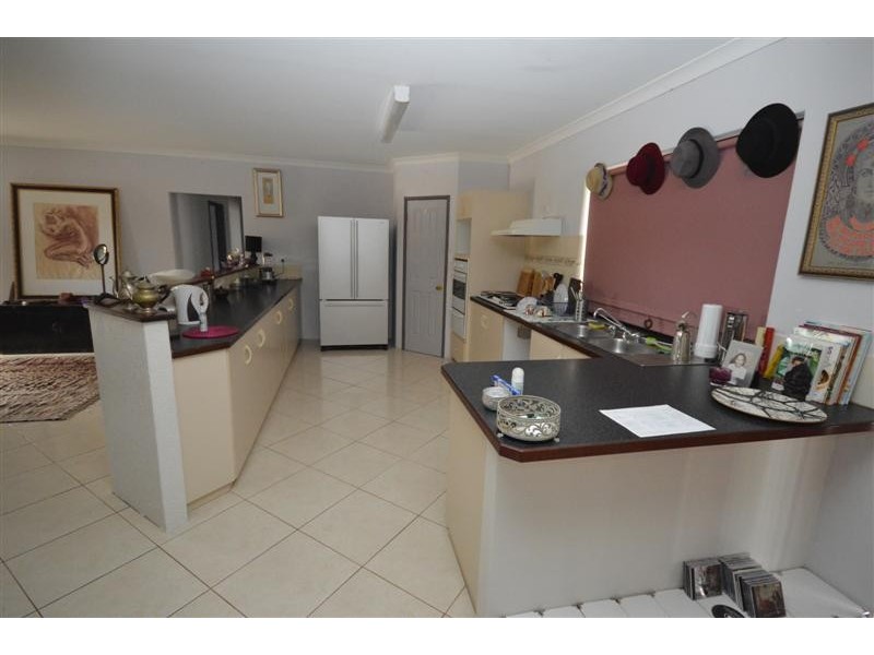 2 Sequita Way, Kalbarri WA 6536