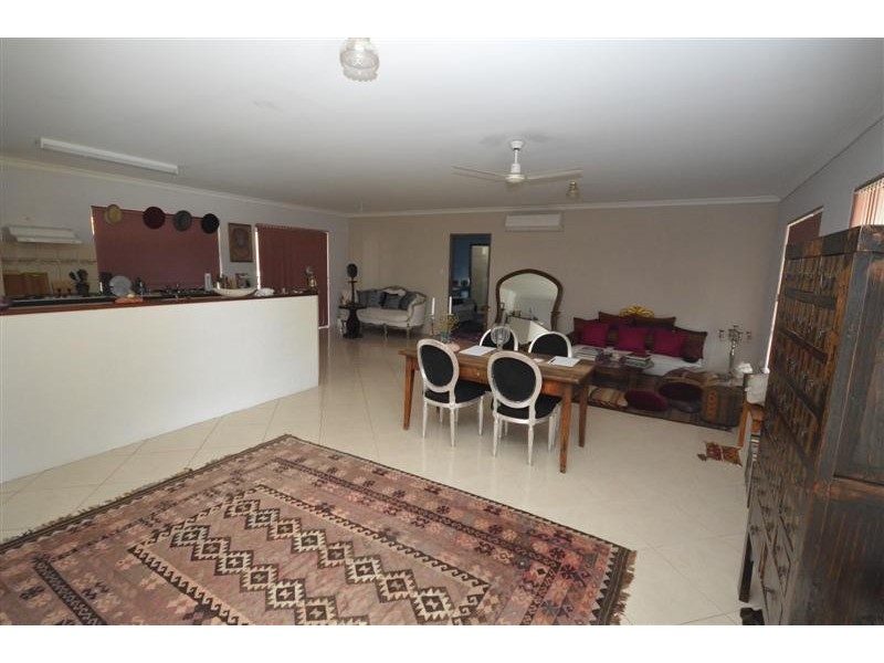 2 Sequita Way, Kalbarri WA 6536