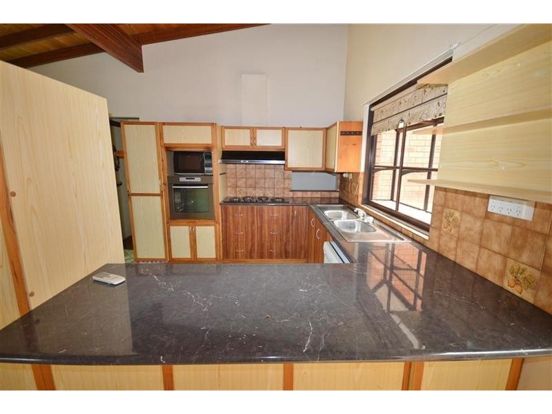 13 Chick Place, Kalbarri WA 6536