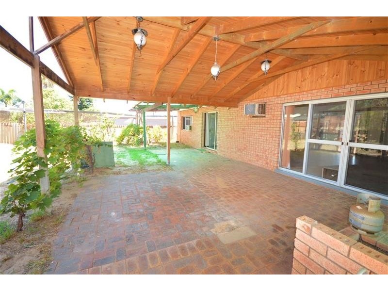 13 Chick Place, Kalbarri WA 6536