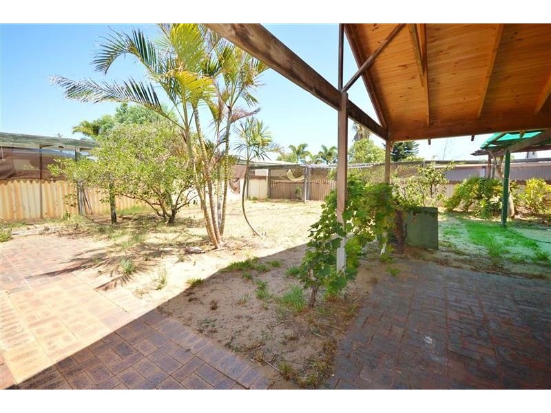 13 Chick Place, Kalbarri WA 6536