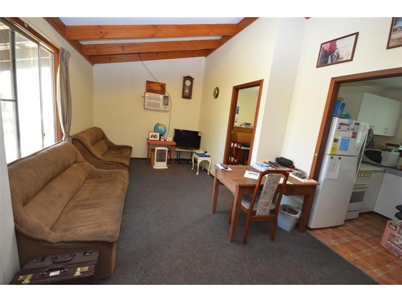 6 Ralph Street, Kalbarri WA 6536