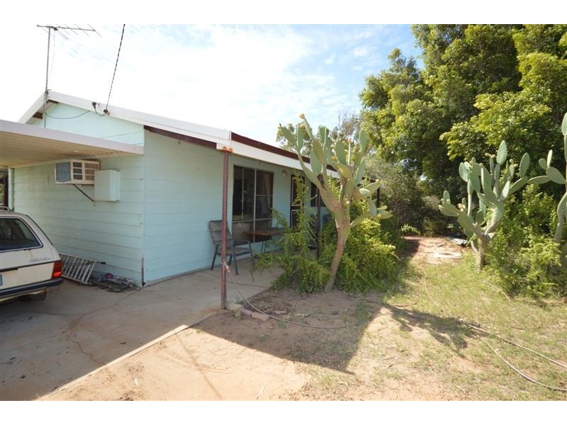 6 Ralph Street, Kalbarri WA 6536