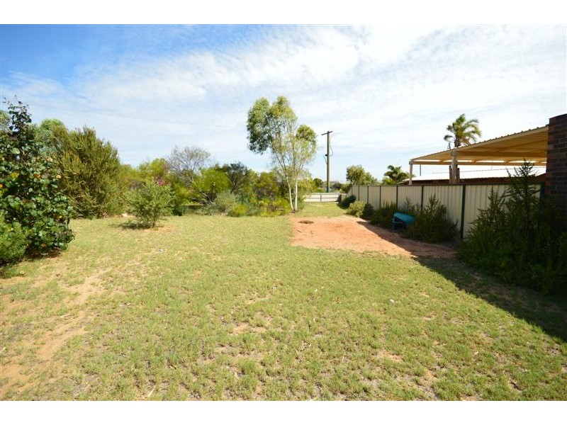 6 Ralph Street, Kalbarri WA 6536