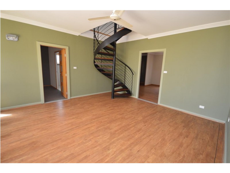 30 Centrolepis Circuit, Kalbarri WA 6536