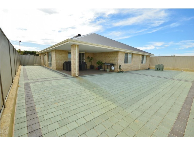 9 Emerald Vista, Kalbarri WA 6536