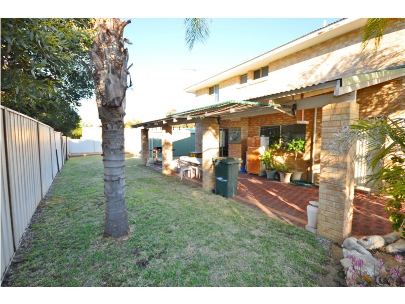 63 Gantheaume Crescent, Kalbarri WA 6536