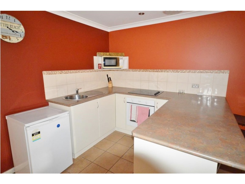 1/132 Grey Street, Kalbarri WA 6536