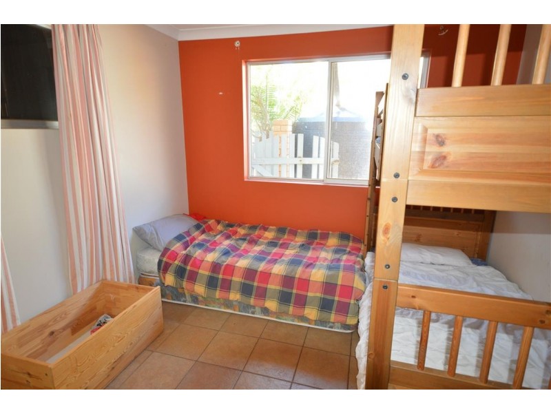 1/132 Grey Street, Kalbarri WA 6536