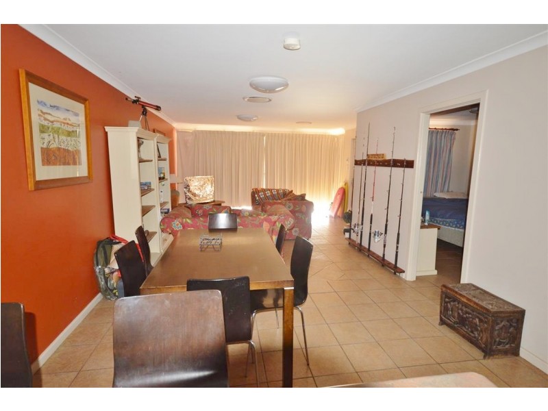 1/132 Grey Street, Kalbarri WA 6536