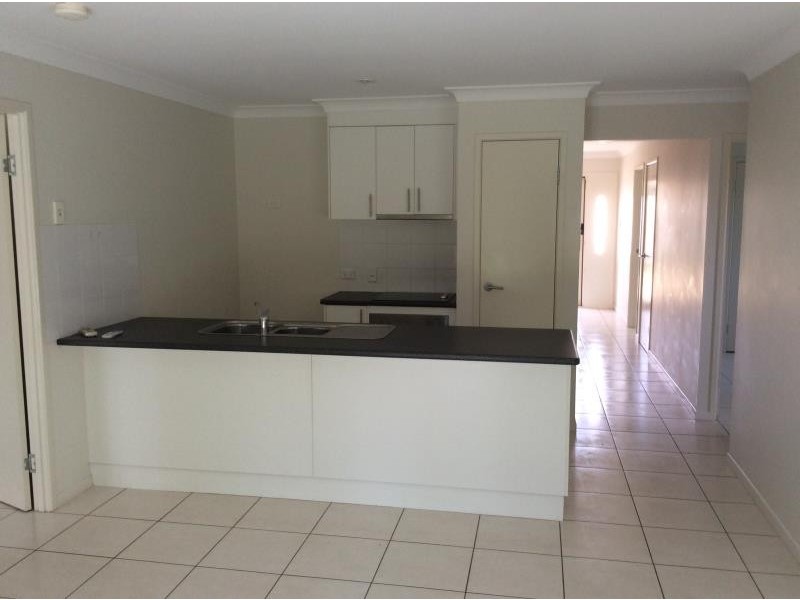 1/209 Pulgul St Urangan, Urangan QLD 4655