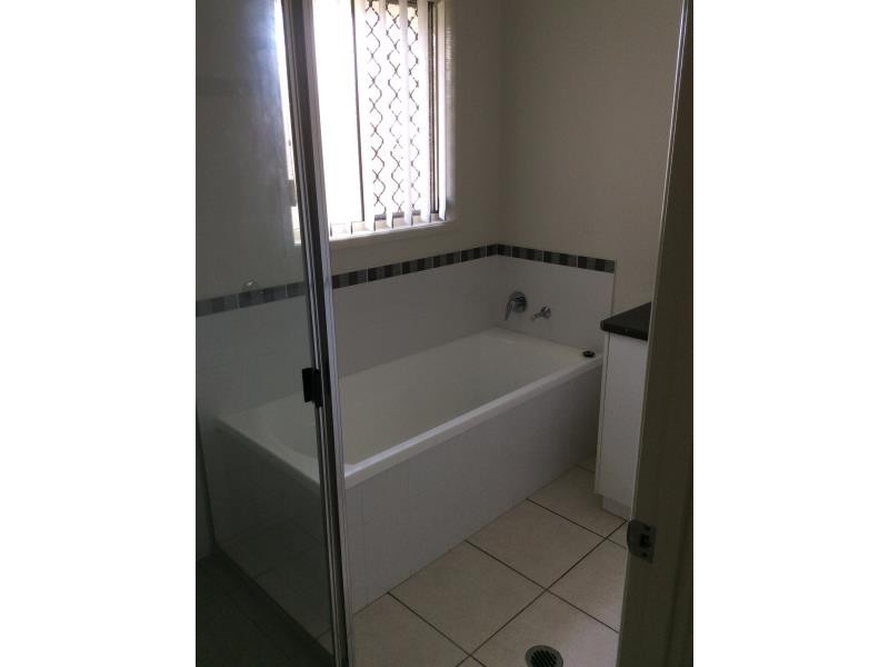 1/209 Pulgul St Urangan, Urangan QLD 4655