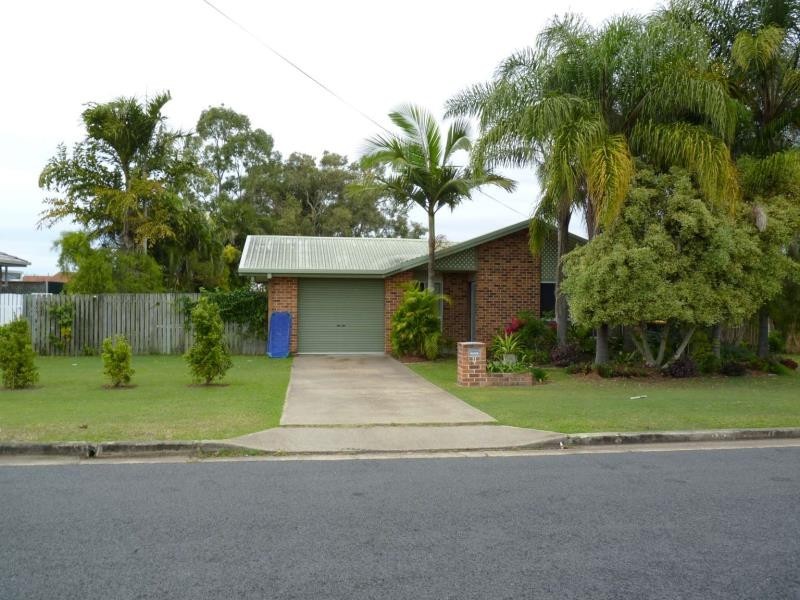 11 Minguin Street, Scarness QLD 4655