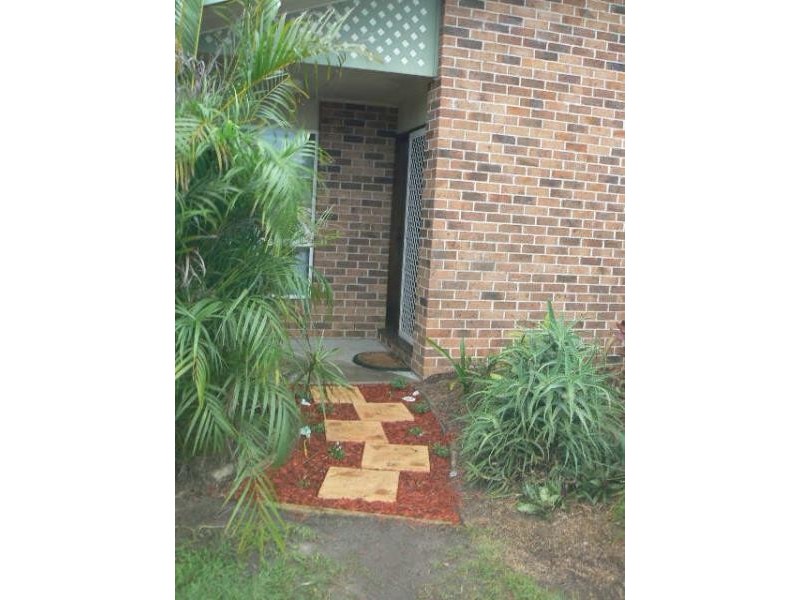 11 Minguin Street, Scarness QLD 4655