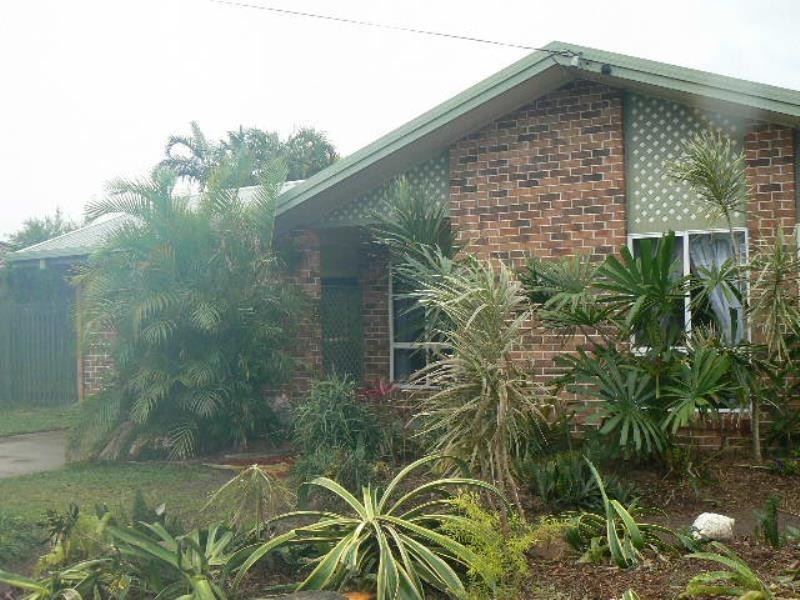 11 Minguin Street, Scarness QLD 4655