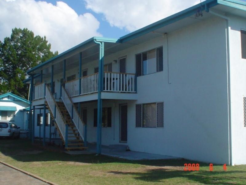 4/55 Truro St, Torquay QLD 4655