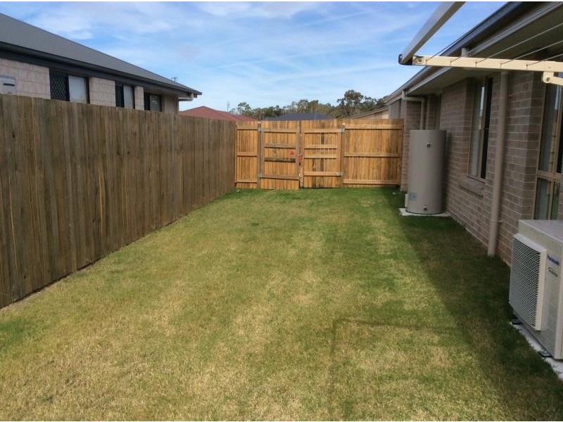 56 B Tranquil Drive, Wondunna QLD 4655