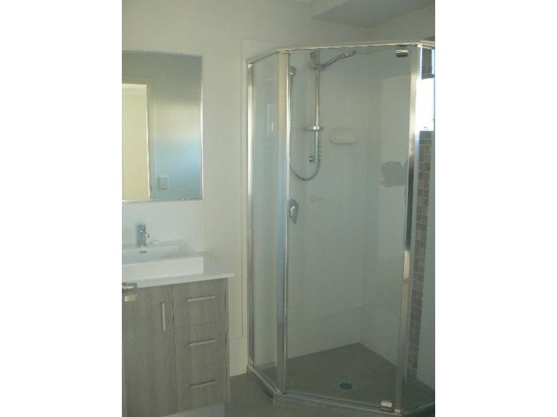 56 B Tranquil Drive, Wondunna QLD 4655