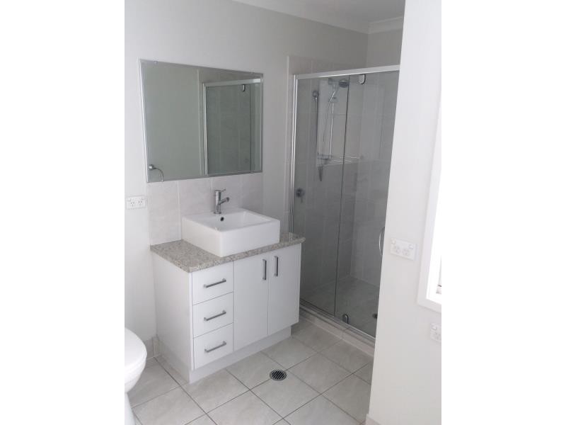 11/8 Taylor, Pialba QLD 4655