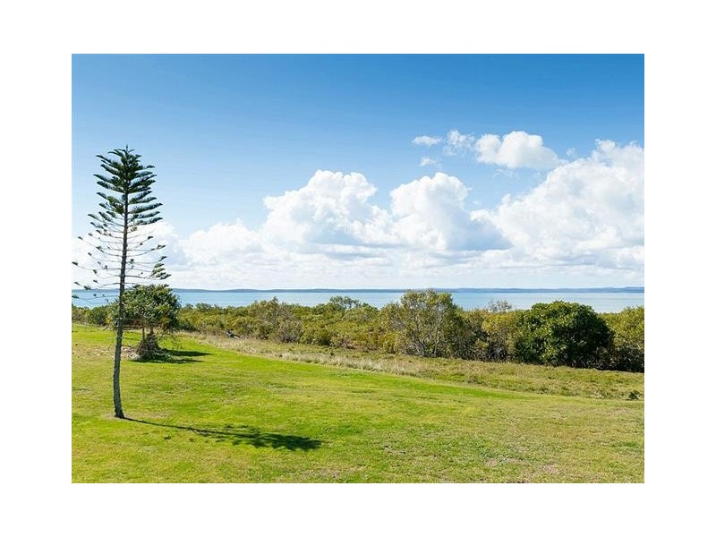 48 Francis Avenue, Booral QLD 4655