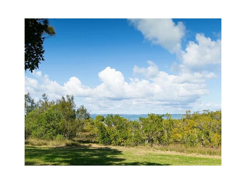 48 Francis Avenue, Booral QLD 4655