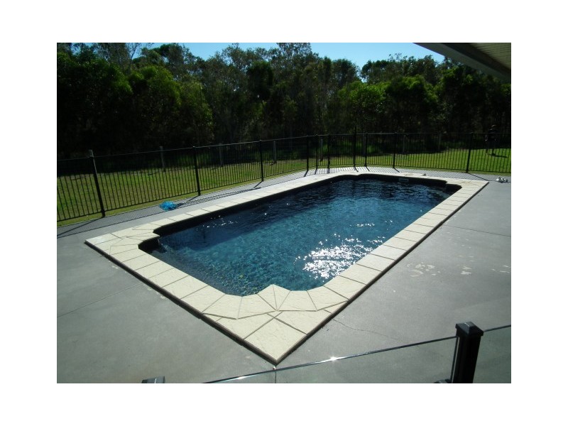 16 Kingston Close, Wondunna QLD 4655