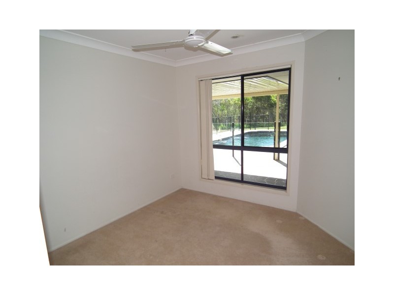 16 Kingston Close, Wondunna QLD 4655
