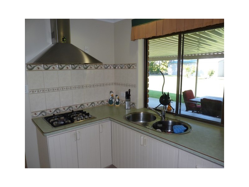 69 Wellington Crescent, Wondunna QLD 4655