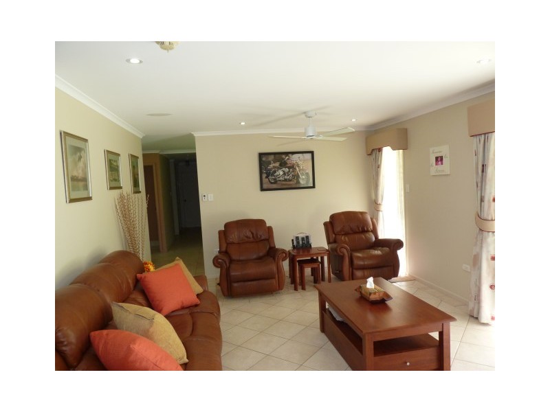 69 Wellington Crescent, Wondunna QLD 4655