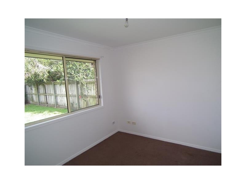 10 Pialba Downs Dr, Eli Waters QLD 4655