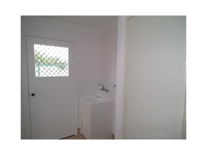 10 Pialba Downs Dr, Eli Waters QLD 4655