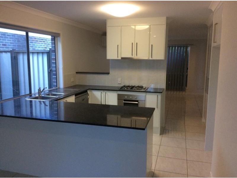 4/8 Taylor St, Pialba QLD 4655