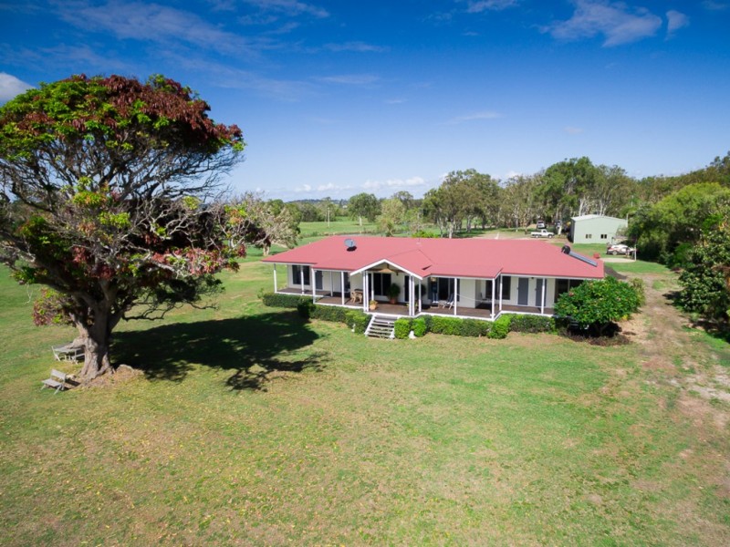 52 Francis Avenue, Booral QLD 4655